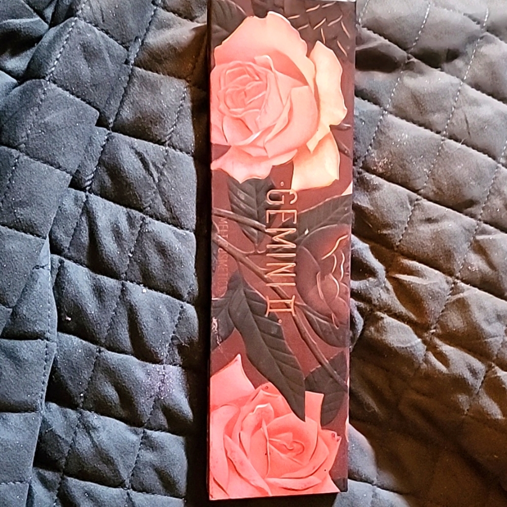 Melt Cosmetics/ Gemini 2